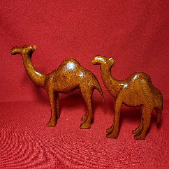 Camel Olive Wood Figurine Hand Carved Wooden Figurine Set of 2 - Picture 4 of 14